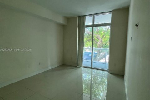 Condominio en venta en Miami, Florida, 2 dormitorios, 95.32 m2 № 2085699 - foto 27