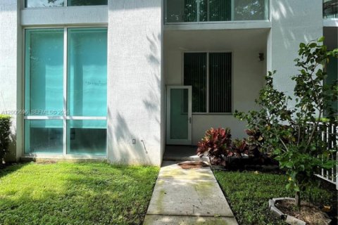 Condominio en venta en Miami, Florida, 2 dormitorios, 95.32 m2 № 2085699 - foto 19