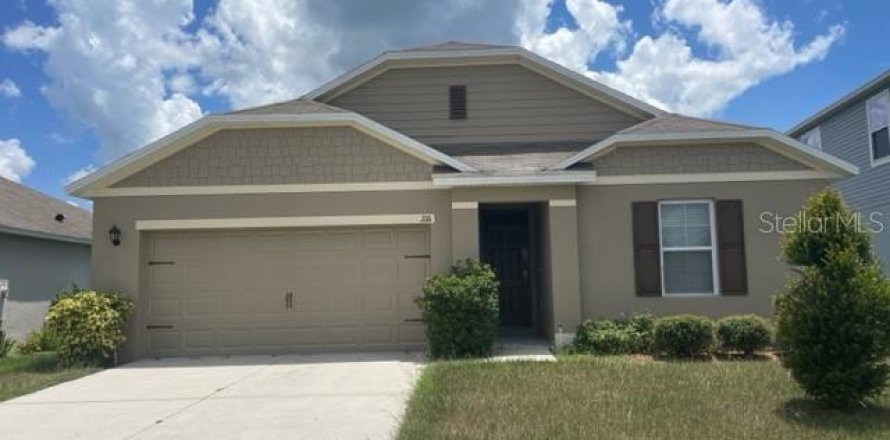 Villa ou maison à Winter Haven, Floride 4 chambres, 166.11 m2 № 1868834