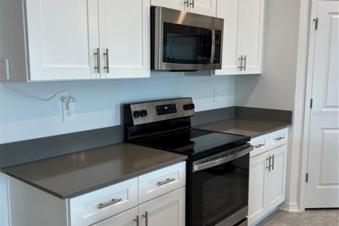 Casa en alquiler en Haines City, Florida, 3 dormitorios, 144.93 m2 № 1798225 - foto 9