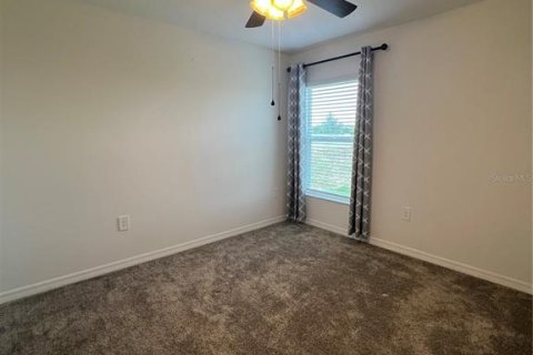 Casa en alquiler en Haines City, Florida, 3 dormitorios, 144.93 m2 № 1798225 - foto 13