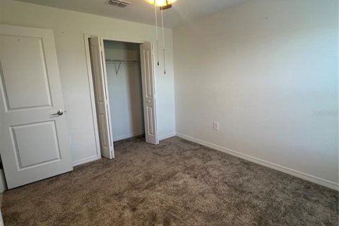 Casa en alquiler en Haines City, Florida, 3 dormitorios, 144.93 m2 № 1798225 - foto 10