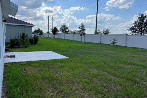 Casa en alquiler en Haines City, Florida, 3 dormitorios, 144.93 m2 № 1798225 - foto 23