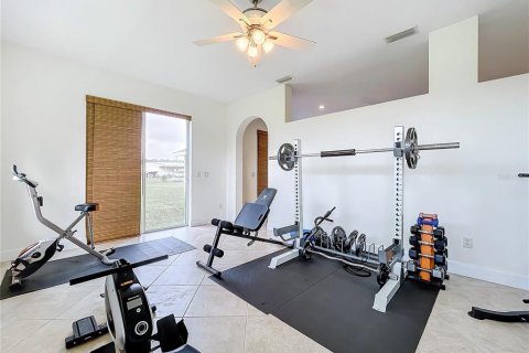 House in Bushnell, Florida 5 bedrooms, 359.25 sq.m. № 1371099 - photo 27