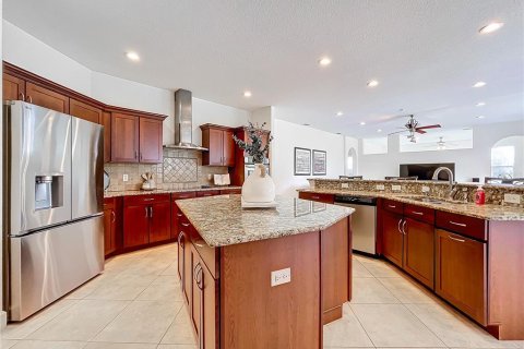 House in Bushnell, Florida 5 bedrooms, 359.25 sq.m. № 1371099 - photo 10