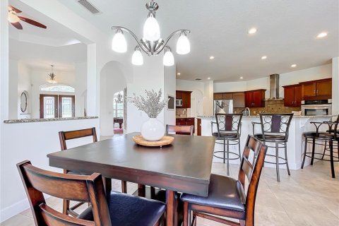 House in Bushnell, Florida 5 bedrooms, 359.25 sq.m. № 1371099 - photo 17
