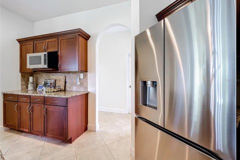 House in Bushnell, Florida 5 bedrooms, 359.25 sq.m. № 1371099 - photo 12