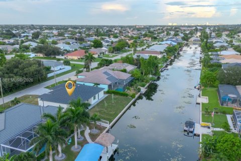 Купить виллу или дом в Кейп-Корал, Флорида 4 спальни, 200.3м2, № 2009555 - фото 23