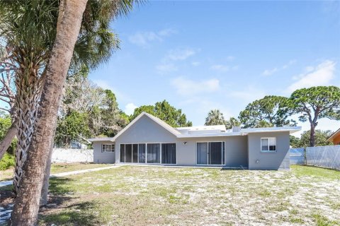 Casa en alquiler en Saint Petersburg, Florida, 3 dormitorios, 188.31 m2 № 1872866 - foto 16