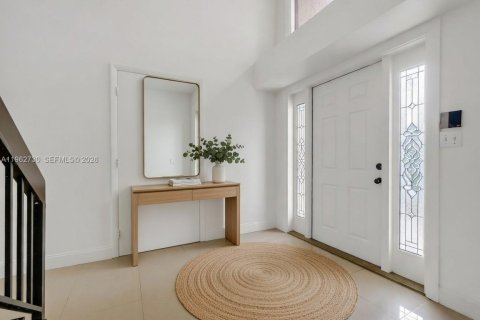 House in Davie, Florida 3 bedrooms, 183.85 sq.m. № 2040388 - photo 4