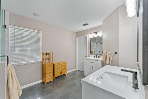 Villa ou maison à vendre à Tampa, Floride: 3 chambres, 166.67 m2 № 2151783 - photo 19