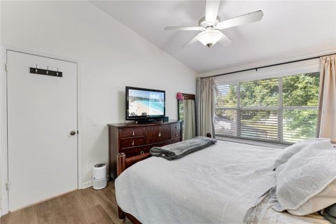 Villa ou maison à vendre à Tampa, Floride: 3 chambres, 166.67 m2 № 2151783 - photo 16