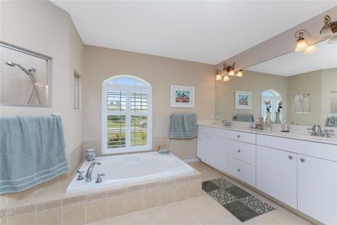 House in Rotonda, Florida 3 bedrooms, 194.35 sq.m. № 1425847 - photo 26