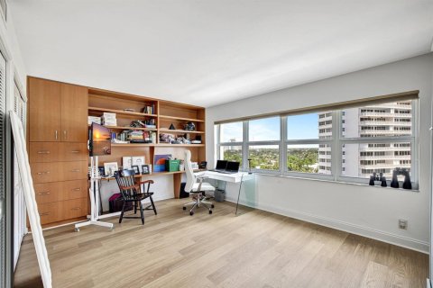 Copropriété à vendre à Fort Lauderdale, Floride: 3 chambres, 200.76 m2 № 2078090 - photo 28