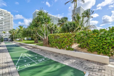 Copropriété à vendre à Fort Lauderdale, Floride: 3 chambres, 200.76 m2 № 2078090 - photo 2