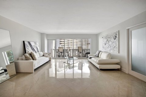 Copropriété à vendre à Fort Lauderdale, Floride: 3 chambres, 200.76 m2 № 2078090 - photo 16