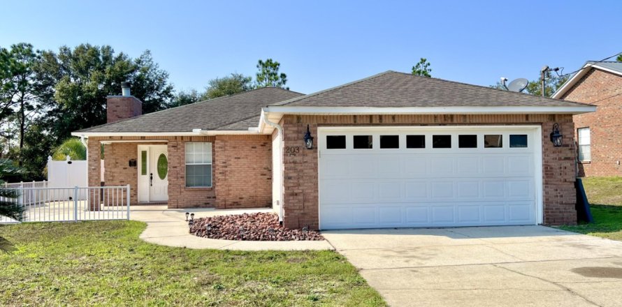 Villa ou maison à Crestview, Floride 4 chambres, 206.52 m2 № 558585