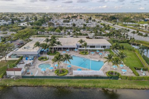 Condo in Delray Beach, Florida, 1 bedroom  № 1054630 - photo 1