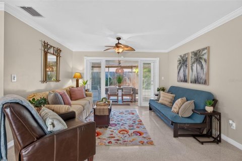 Villa ou maison à louer à Gulfport, Floride: 2 chambres, 103.4 m2 № 2432680 - photo 6