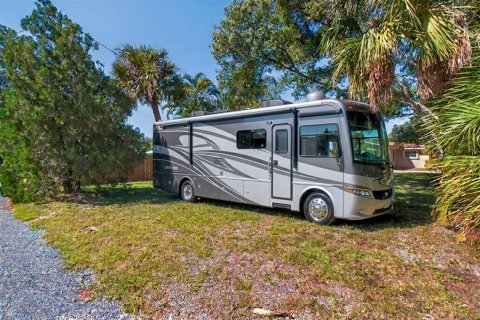 Villa ou maison à louer à Gulfport, Floride: 2 chambres, 103.4 m2 № 2432680 - photo 30