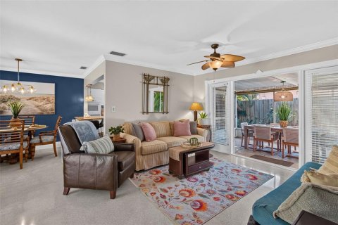 Villa ou maison à louer à Gulfport, Floride: 2 chambres, 103.4 m2 № 2432680 - photo 7