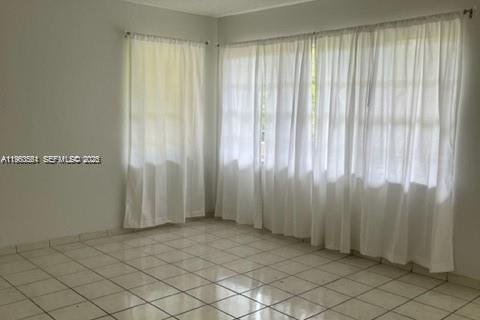Copropriété à vendre à Hallandale Beach, Floride: 2 chambres, 87.33 m2 № 2081028 - photo 4