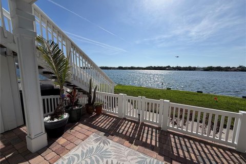 Condominio en alquiler en Saint Petersburg, Florida, 1 dormitorio, 64.47 m2 № 2093626 - foto 21
