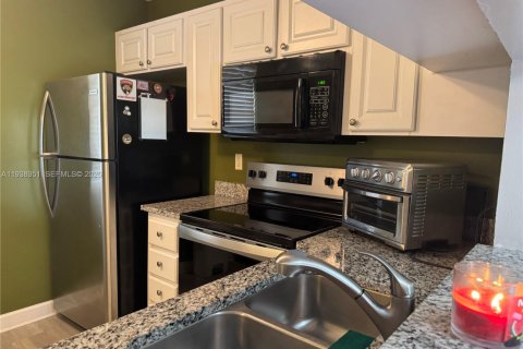 Condominio en venta en Margate, Florida, 2 dormitorios, 75.72 m2 № 1996729 - foto 5