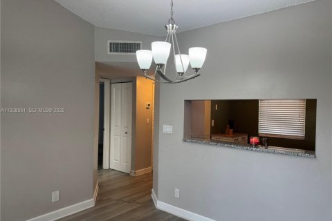 Condominio en venta en Margate, Florida, 2 dormitorios, 75.72 m2 № 1996729 - foto 10