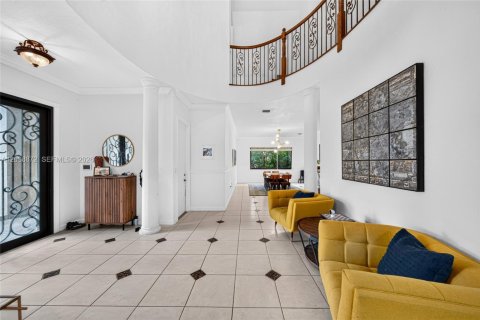 Купить виллу или дом в Катлер-Бей, Флорида 5 спален, 438.22м2, № 2402254 - фото 9