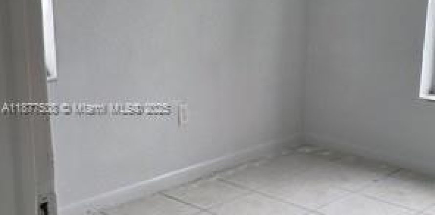 Квартира в Хомстед, Флорида 2 спальни, 78.97м2 № 1924327