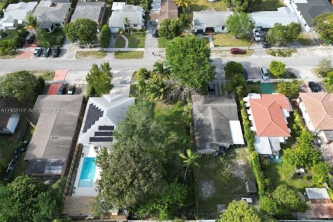Terrain à vendre à Miami, Floride № 2080991 - photo 2