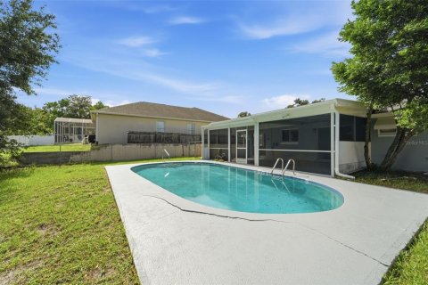 House in Deltona, Florida 2 bedrooms, 88.35 sq.m. № 2224949 - photo 21