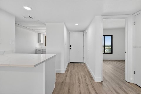 Copropriété à vendre à Ormond Beach, Floride: 2 chambres, 94.11 m2 № 2092146 - photo 4