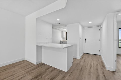 Copropriété à vendre à Ormond Beach, Floride: 2 chambres, 94.11 m2 № 2092146 - photo 5