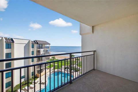 Copropriété à vendre à Ormond Beach, Floride: 2 chambres, 94.11 m2 № 2092146 - photo 3