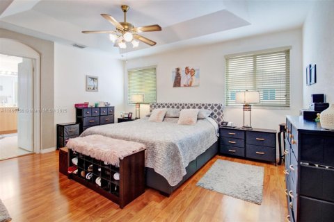 Villa ou maison à vendre à Cutler Bay, Floride: 4 chambres, 242.1 m2 № 1896033 - photo 22