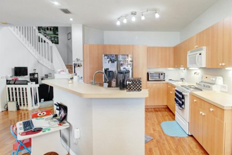 Villa ou maison à vendre à Cutler Bay, Floride: 4 chambres, 242.1 m2 № 1896033 - photo 12