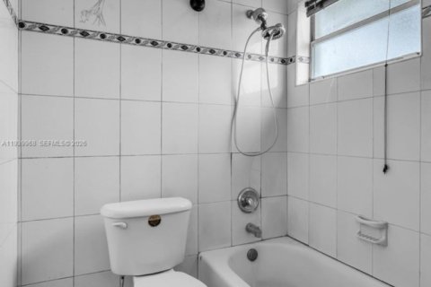 Villa ou maison à vendre à West Park, Floride: 4 chambres, 269.88 m2 № 1996894 - photo 29