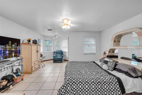 Villa ou maison à vendre à West Park, Floride: 4 chambres, 269.88 m2 № 1996894 - photo 24