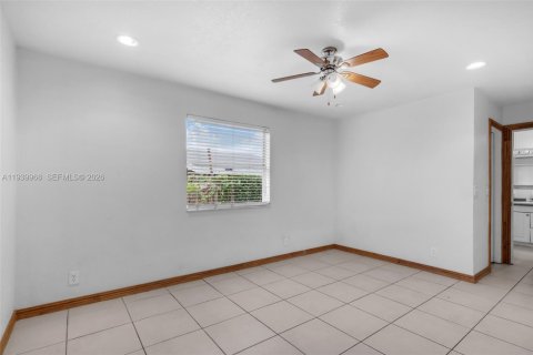 Villa ou maison à vendre à West Park, Floride: 4 chambres, 269.88 m2 № 1996894 - photo 27