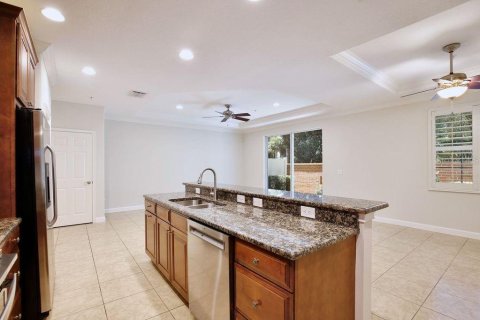 Touwnhouse à vendre à Lake Mary, Floride: 3 chambres, 196.58 m2 № 2399481 - photo 5