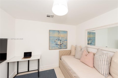 Condo in Key Biscayne, Florida, 2 bedrooms  № 2172887 - photo 19
