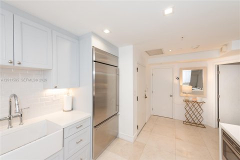 Condo in Key Biscayne, Florida, 2 bedrooms  № 2172887 - photo 12