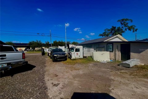 Commercial property in Tampa, Florida 89.74 sq.m. № 2139990 - photo 14
