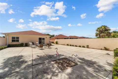 Villa ou maison à vendre à Lady Lake, Floride: 2 chambres, 117.8 m2 № 2219540 - photo 29