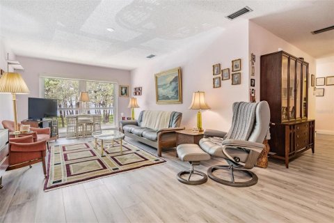 Condo in Dunedin, Florida, 2 bedrooms  № 1802084 - photo 3