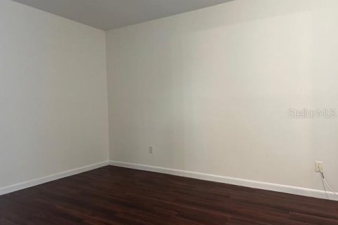 Casa en venta en New Port Richey, Florida, 3 dormitorios, 173.91 m2 № 1900459 - foto 7