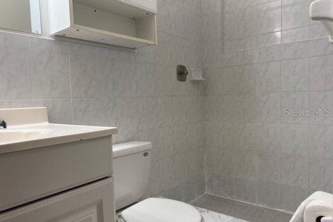 Casa en venta en New Port Richey, Florida, 3 dormitorios, 173.91 m2 № 1900459 - foto 24