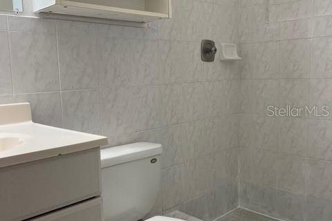Casa en venta en New Port Richey, Florida, 3 dormitorios, 173.91 m2 № 1900459 - foto 23